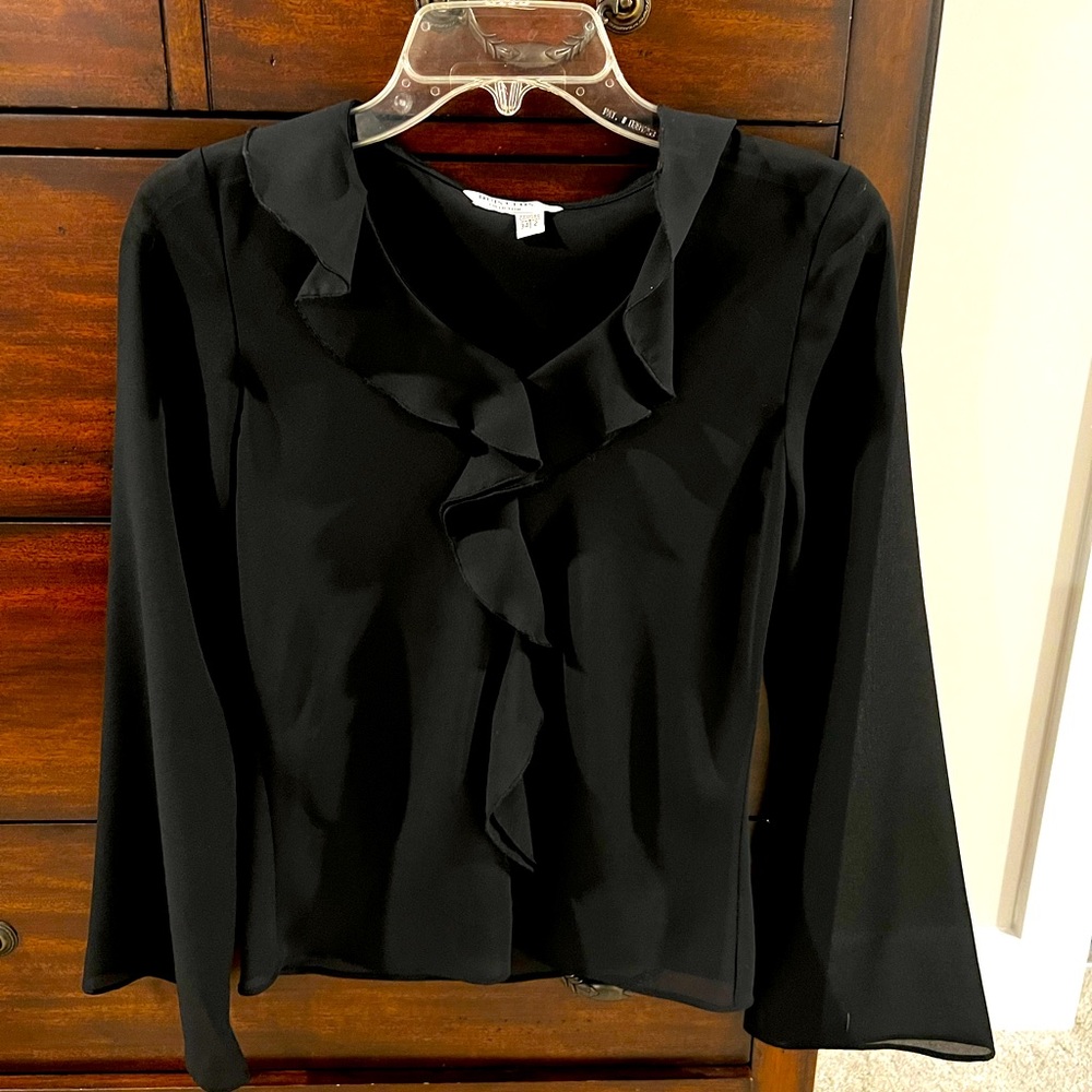 Huis Clos sheer black top